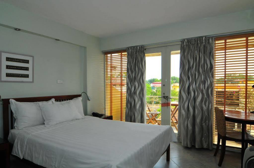 Iris Boutique Hotel Hanoi Exterior photo