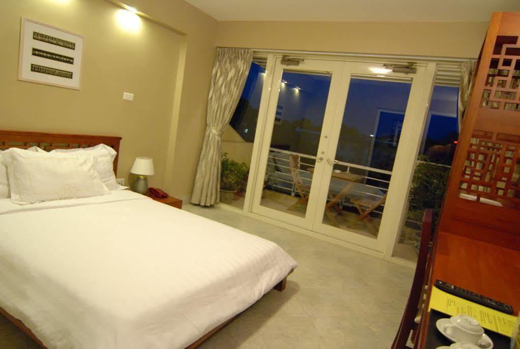 Iris Boutique Hotel Hanoi Exterior photo