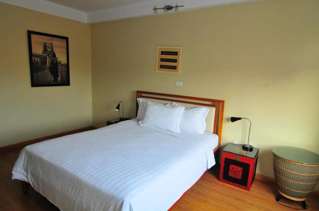 Iris Boutique Hotel Hanoi Exterior photo